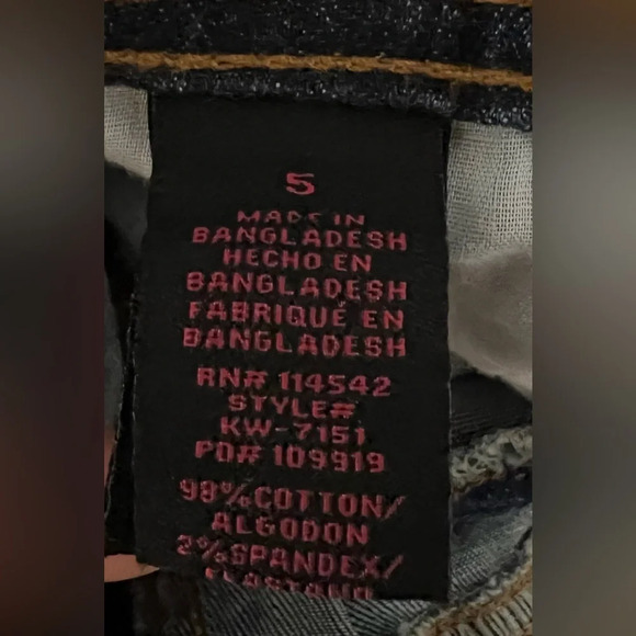 Dollhouse Distressed Overall Jean Shorts Size 5. C1 - Picture 7 of 10